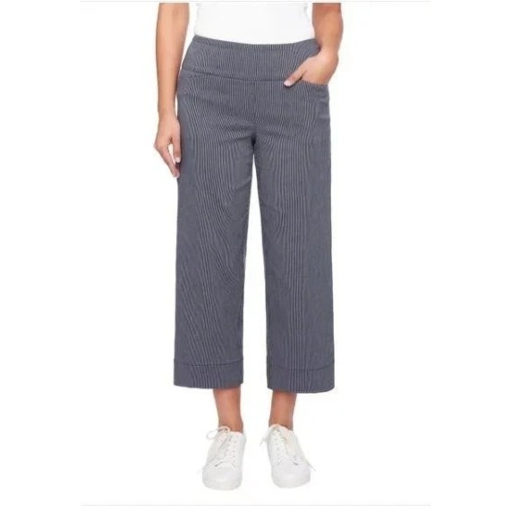 S.C.& Co. Women's 360 Tummy Control Pull-On Cropped Wide Leg Pants, Navy, Size M